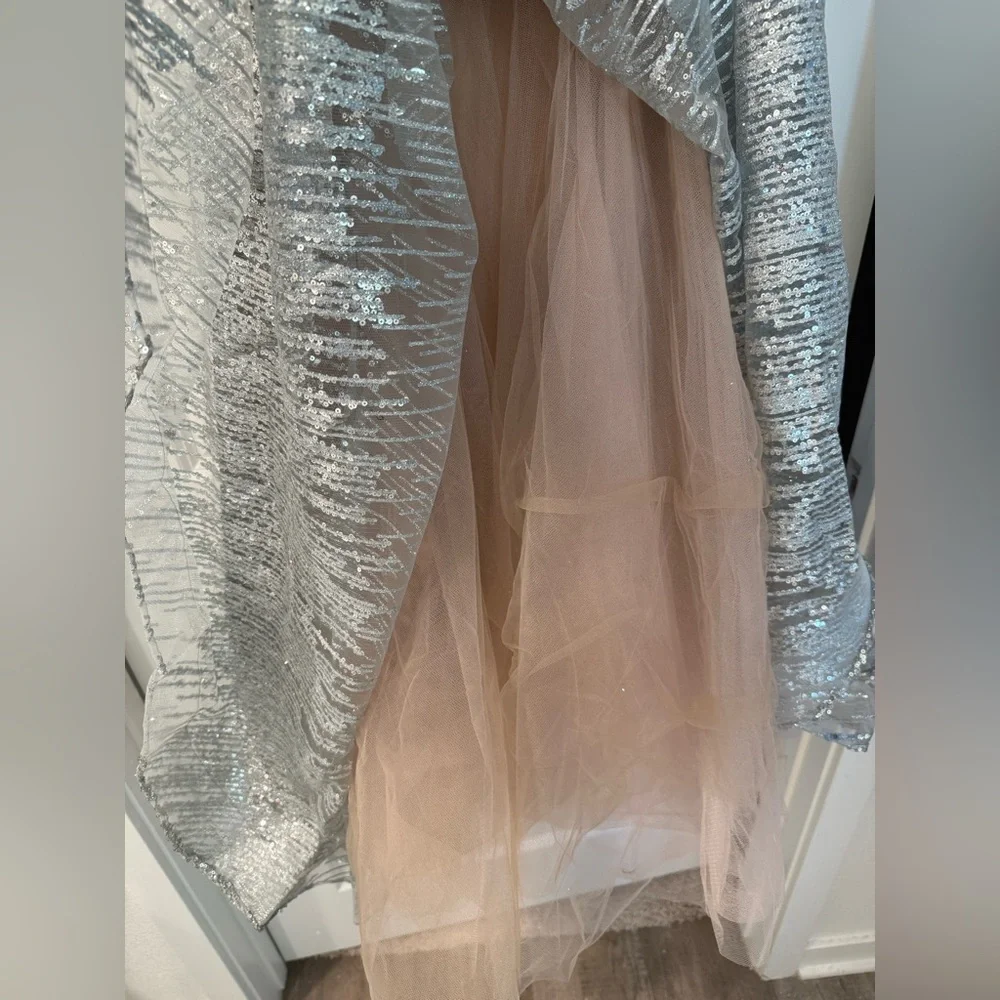 NWOT BRONX AND BANCO MADEMOISELLE SILVER MIDI DRESS - Picture 16 of 17